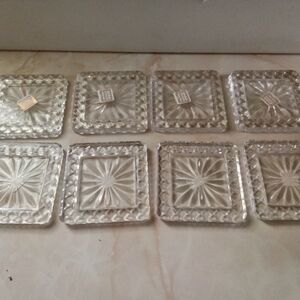 8 Square Crystal Coaster Set